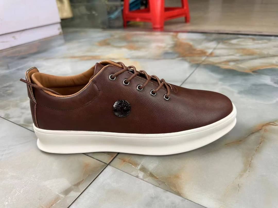 Men low Shoe